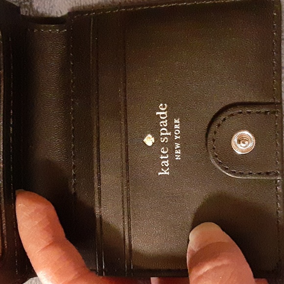 Kate Spade wallet - Picture 4 of 5